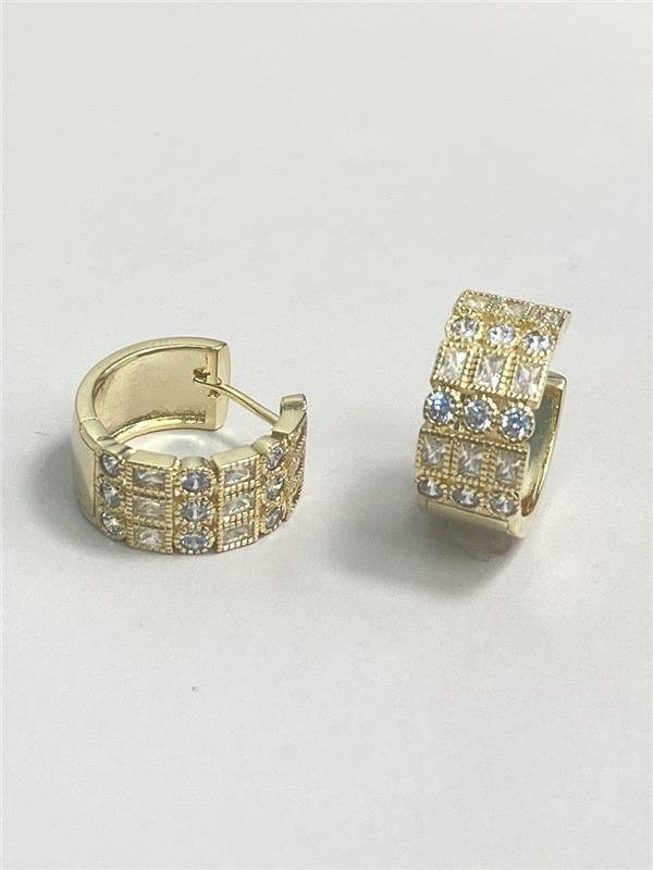 BRINCO ARGOLA LARGA GEOMÉTRICO COM ZIRCÔNIA