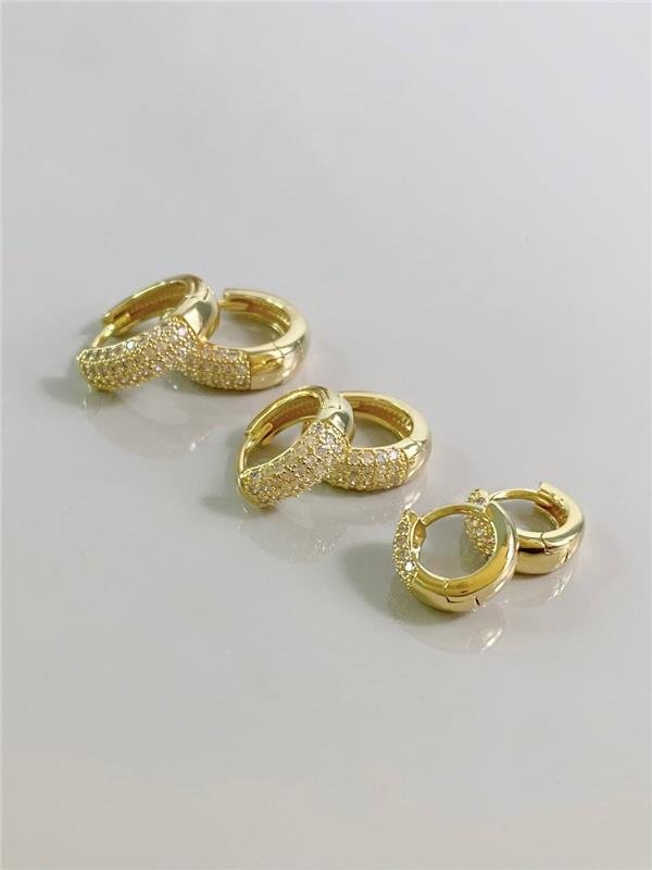 BRINCO TRIO ARGOLINHA ABAULADO C/ZIRCÔNIA