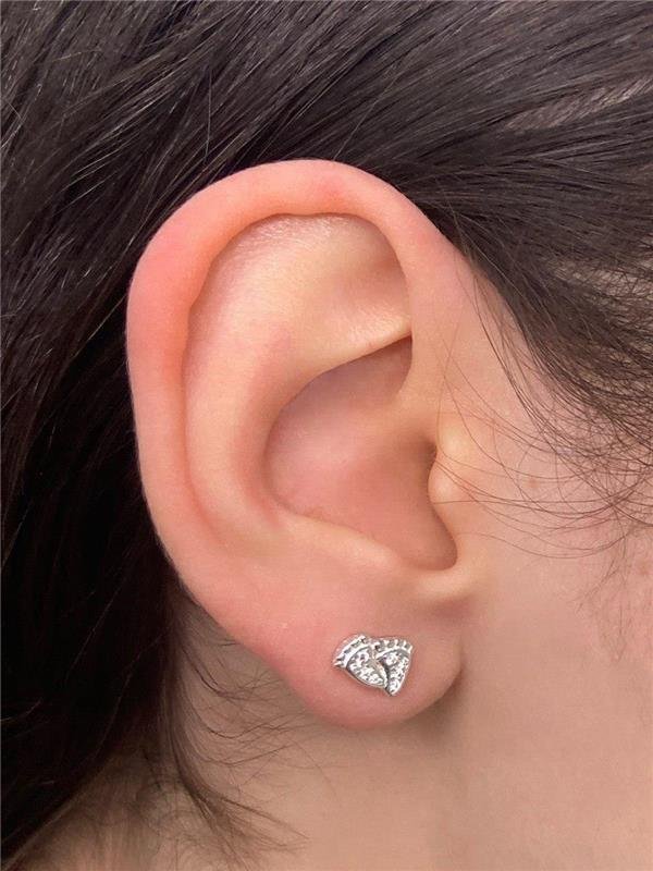 BRINCO INFANTIL PEZINHO COM ZIRCÔNIA