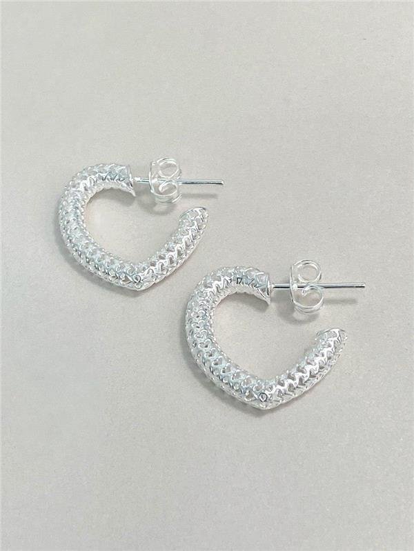 BRINCO ARGOLA CORAÇÃO RENDA ITALIANA