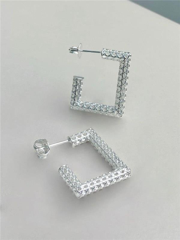 BRINCO ARGOLA RETÂNGULO G RENDA ITALIANA