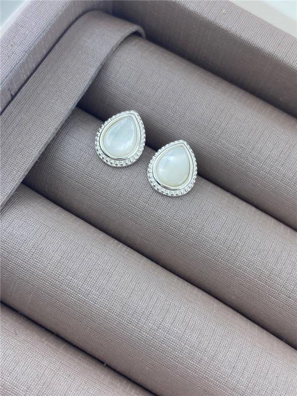 BRINCO GOTA MADRE PÉROLA