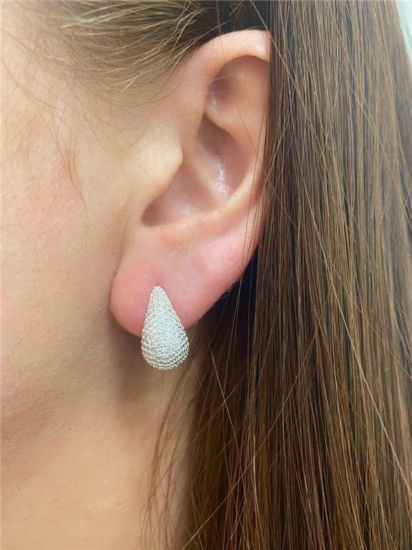 BRINCO GOTA CRAVEJADA