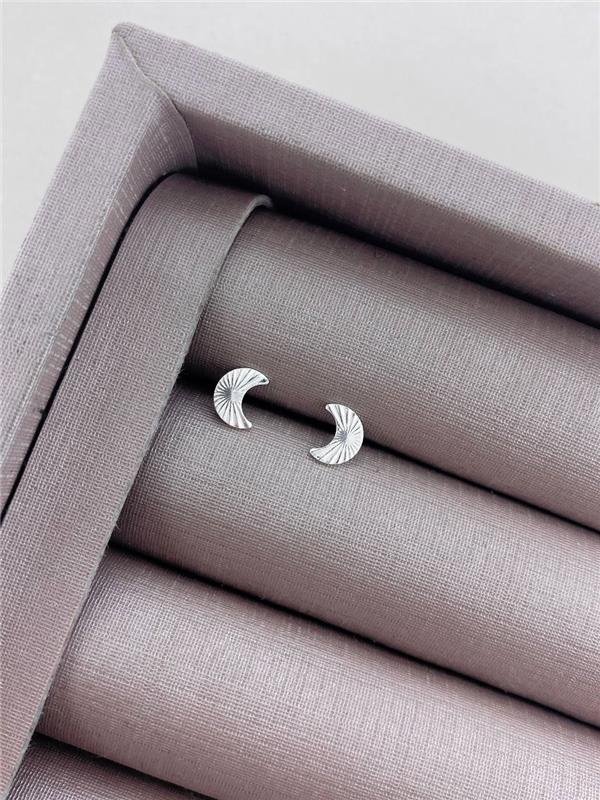 BRINCO MEIA LUA C/TEXTURA