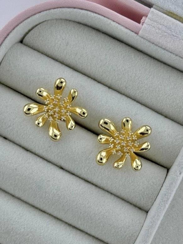 BRINCO FLOR DENTE DE LEÃO