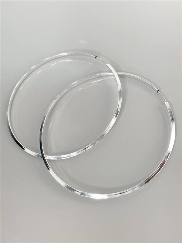 BRINCO ARGOLA FIO TRIÂNGULO