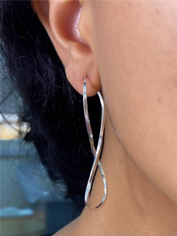 BRINCO INFINITO FIO QUADRADO 1MM 5,3CM
