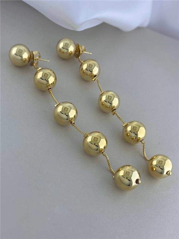 BRINCO PINGENTE ESFERAS