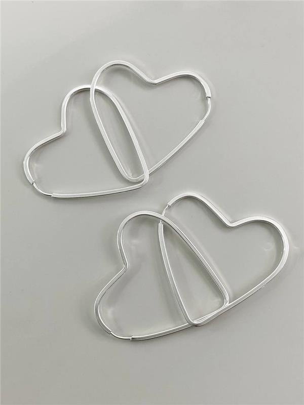 BRINCO ARGOLA CORAÇÃO FIO QUADRADO