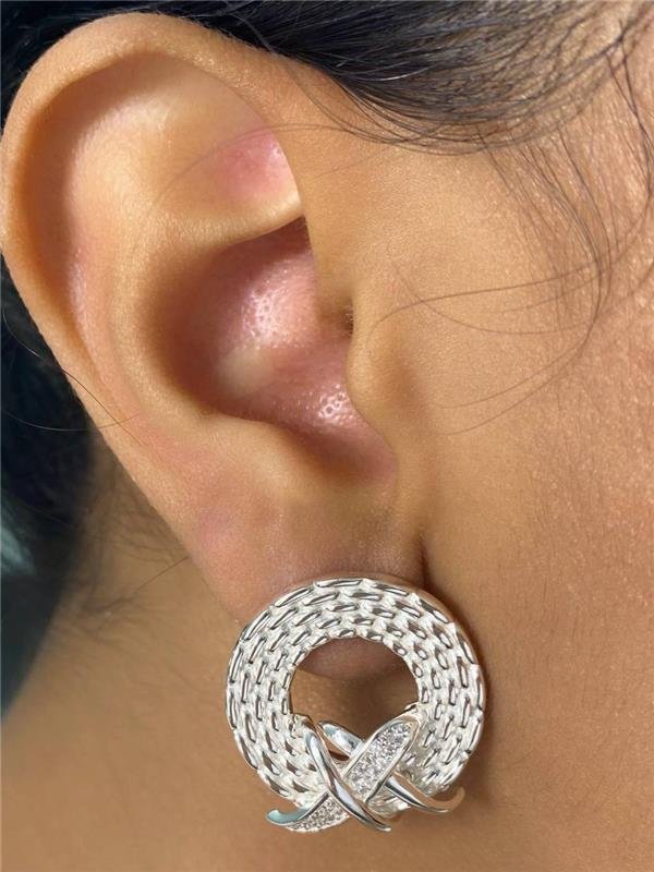 BRINCO REDONDO TEXTURIZADO C/DETALHE