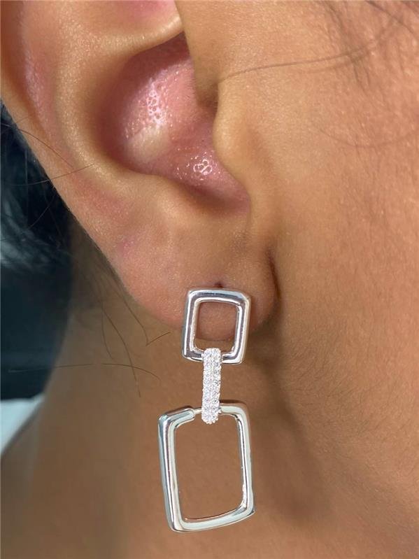 BRINCO PINGENTE RETÂNGULAR C/FIO CRAVEJADO