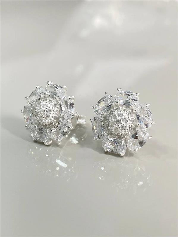 BRINCO FLOR MARGARIDA COM ZIRCÔNIA