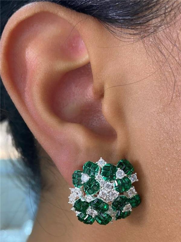 BRINCO FLORES CÚBICOS CRISTAL/VERDE