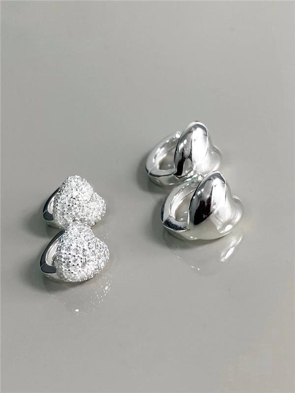 BRINCO DUPLO ARGOLA CORAÇÃO LISO E ZIRCÔNIA