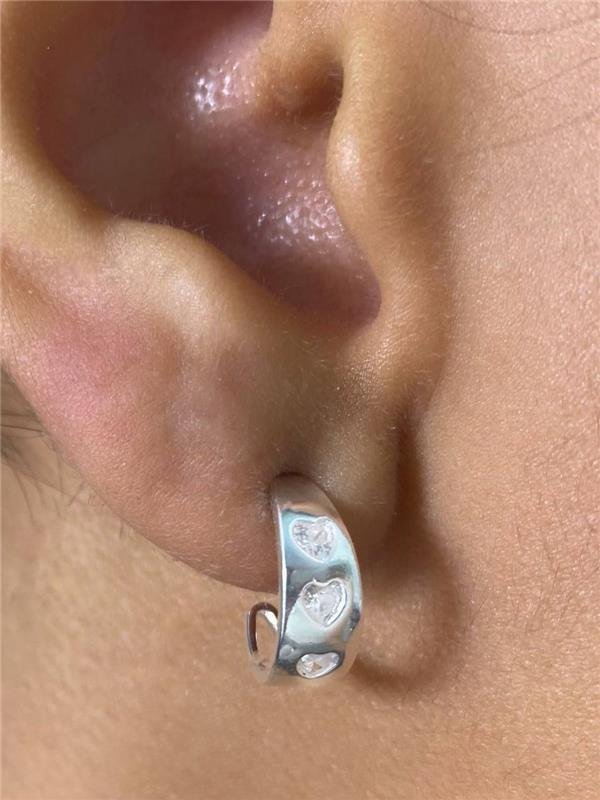 BRINCO ARGOLINHA C/PONTO LUZ CORAÇÃO