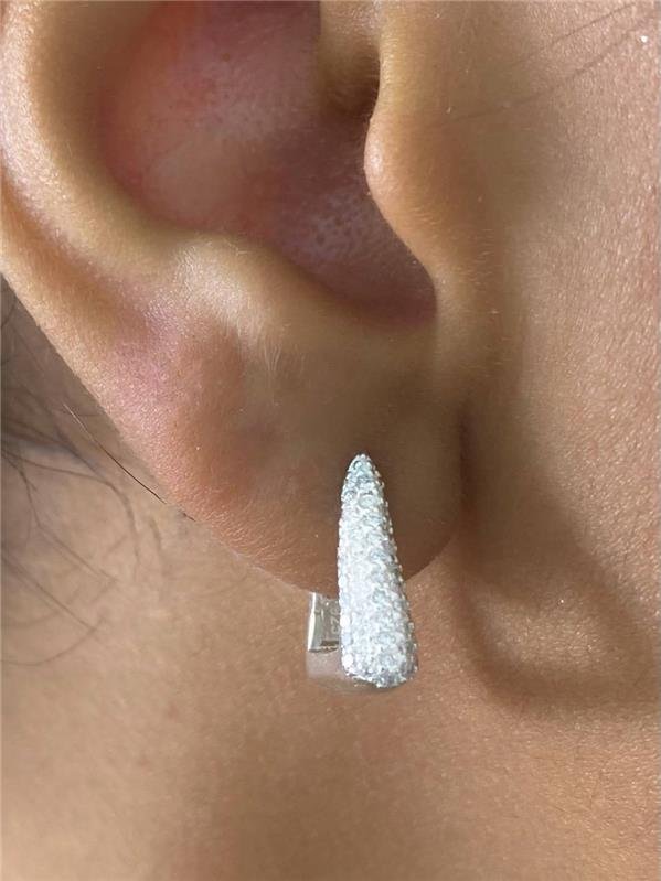 BRINCO ÚNICO COM ZIRCÔNIA