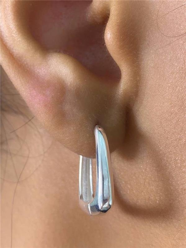 BRINCO ARGOLA ÚNICO LISO