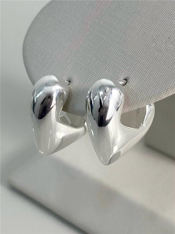 BRINCO ARGOLA CORAÇÃO ABAULADO LISO