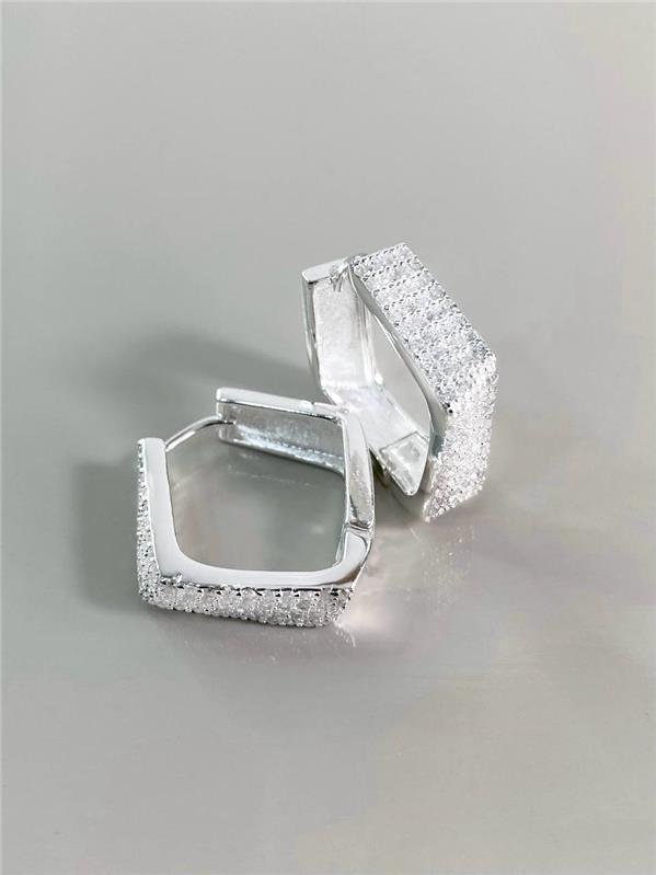 BRINCO ARGOLA LOSANGO C/ZIRCÔNIA CRISTAL