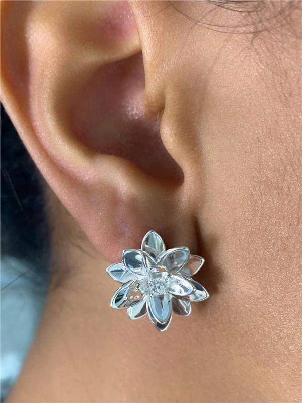 BRINCO FLOR DE LÓTUS C/PONTO LUZ