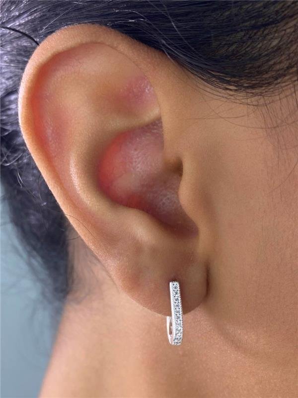 BRINCO ÚNICO C/ZIRCÔNIA