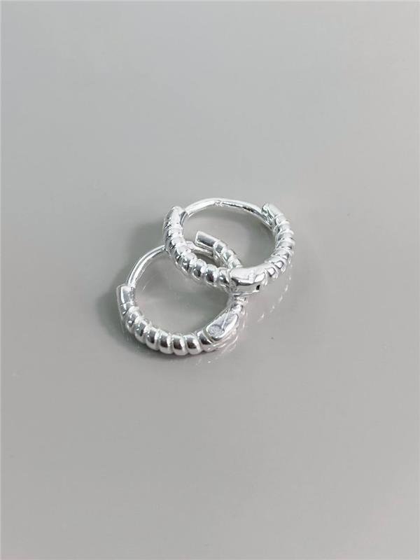 BRINCO ARGOLINHA C/TEXTURA