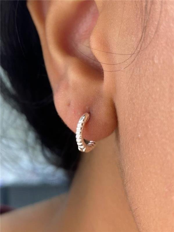 BRINCO ARGOLINHA C/TEXTURA