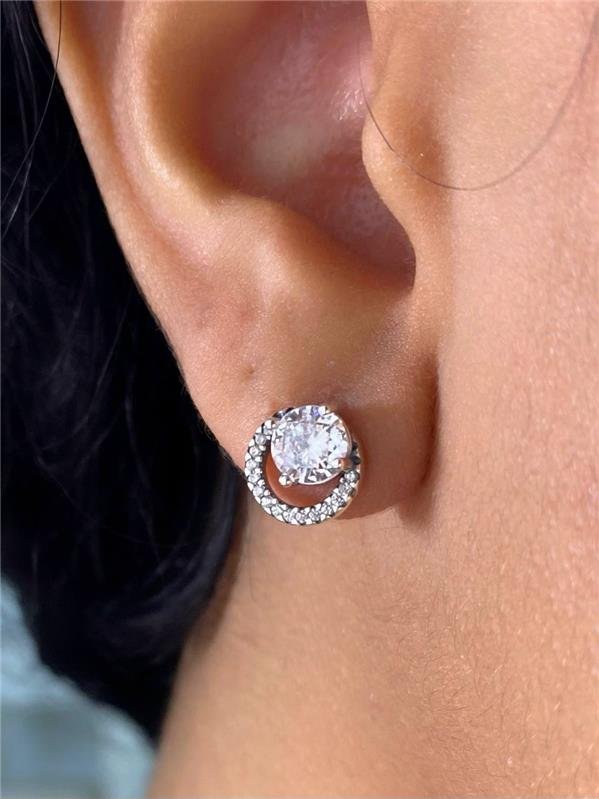 BRINCO REDONDO C/PONTO LUZ CRISTAL