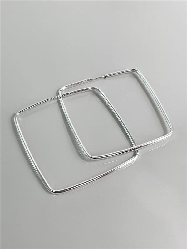 BRINCO QUADRADO FIO TUBO