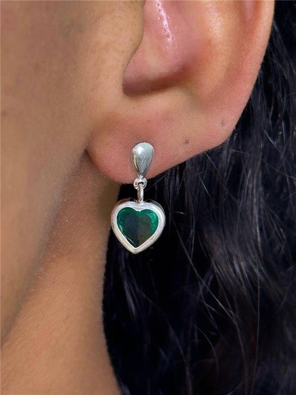 BRINCO PINGENTE CORAÇÃO PONTO LUZ