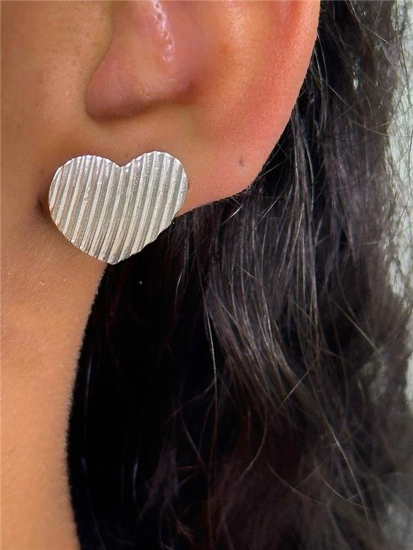 BRINCO CORAÇAO COM TEXTURA
