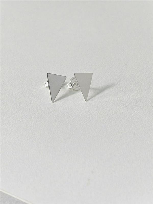 BRINCO TRIÂNGULO LISO