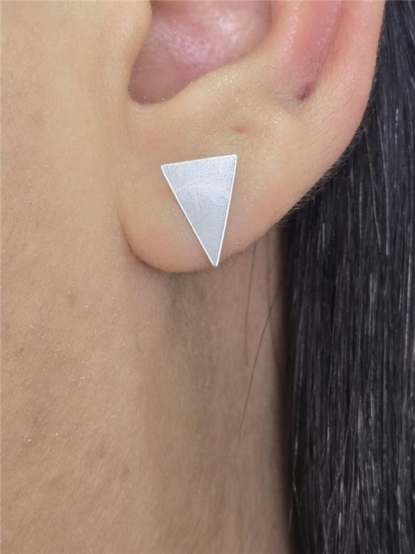 BRINCO TRIÂNGULO LISO