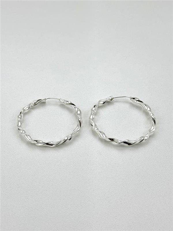 BRINCO ARGOLA TUBO TORCIDO