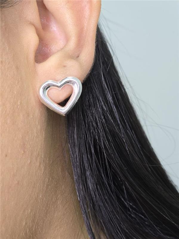 BRINCO CORAÇÃO VAZADO