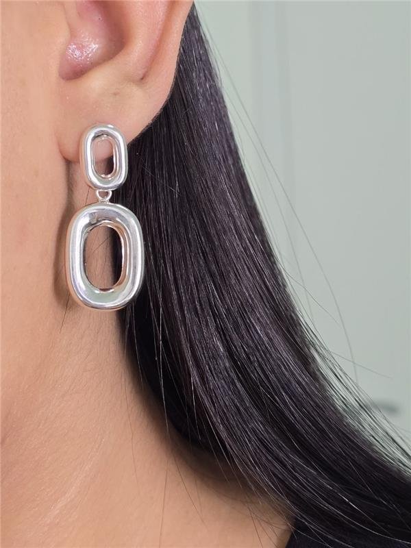 BRINCO OVAL DUPLO VAZADO