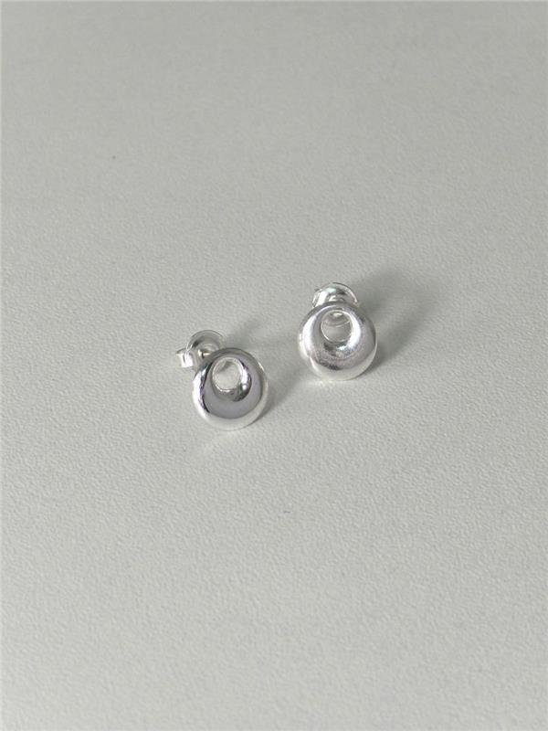 BRINCO REDONDO VAZADO