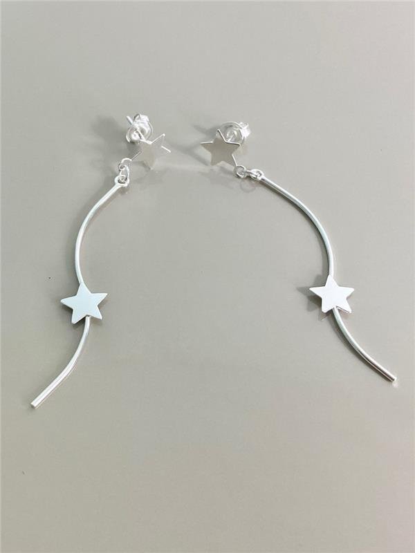 BRINCO PINGENTE FIO E ESTRELA