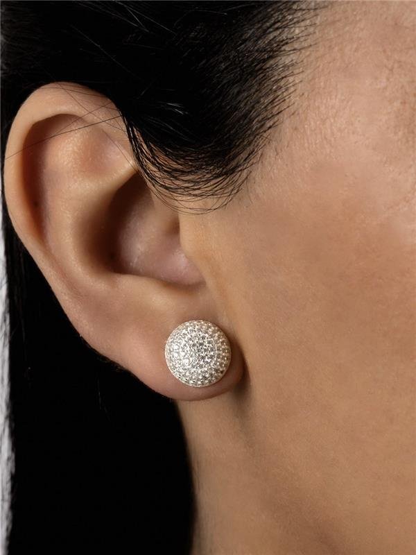 BRINCO MEIA BOLA CRAVEJADA