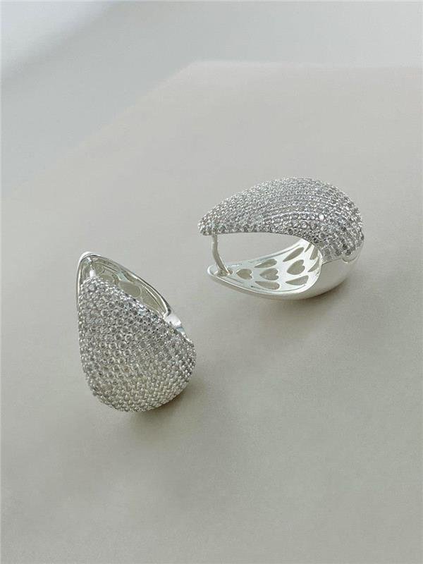 BRINCO ARGOLA GOTA CRAVEJADO 2,2X1,5CM