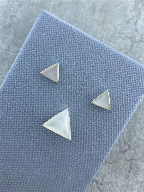 CONJUNTO TRIANGULO MADRE PÉROLA