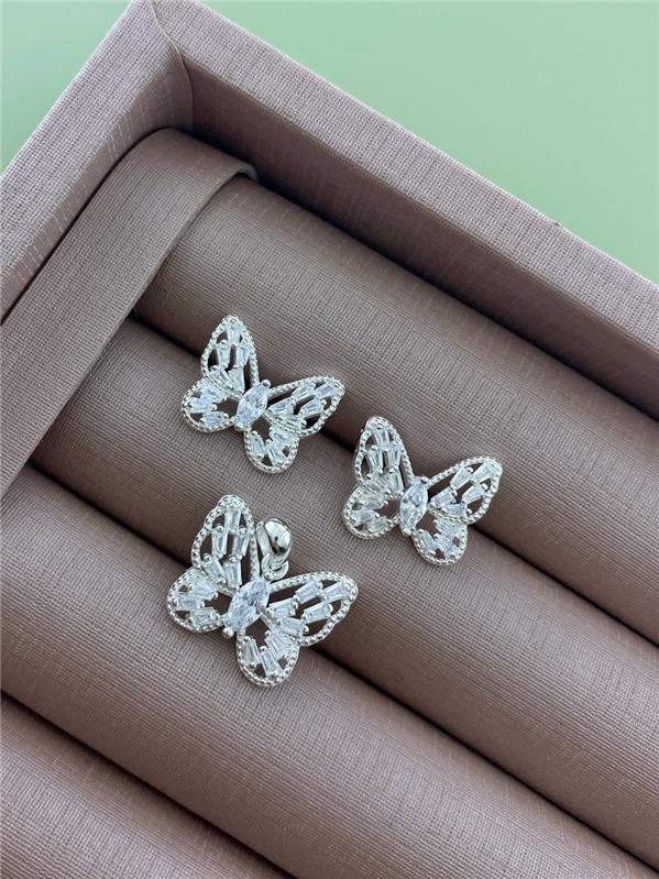 CONJUNTO BRINCO+PINGENTE BORBOLETA ZIRCÔNIA