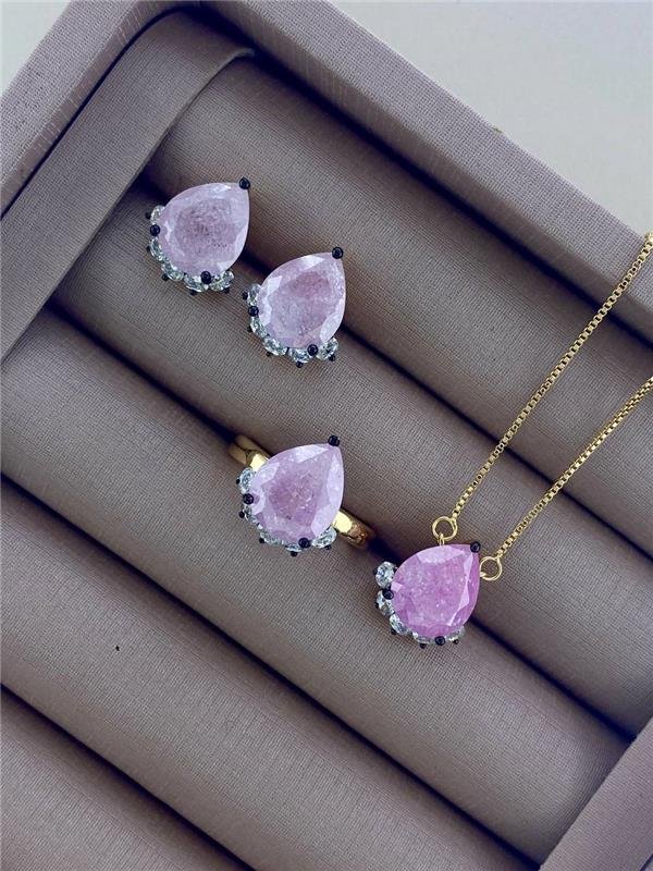 CONJUNTO ANEL+BRINCO+COLAR GOTA C/DETALHE