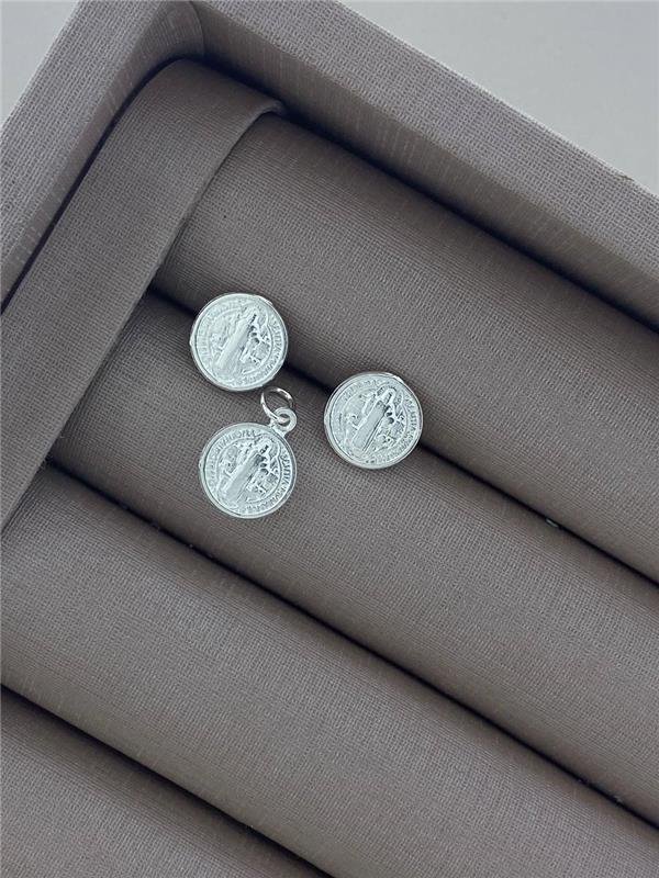 CONJUNTO BRINCO+PINGENTE REDONDO SÃO BENTO