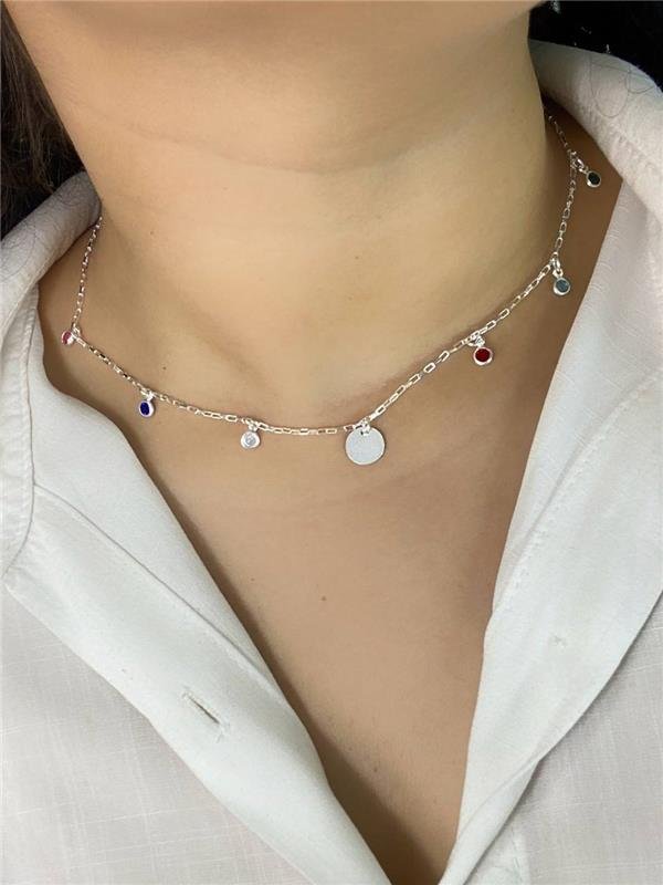 CHOKER ELO TIJOLINHO PONTO LUZ E MEDALHA