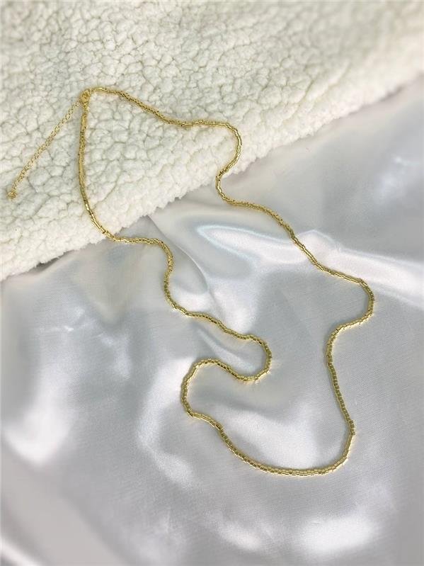 COLAR LONGO C/CANUTILHOS