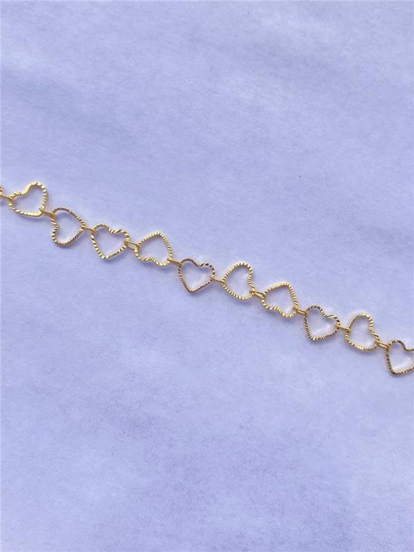 COLAR CORAÇÃO FIO TRABALHADO