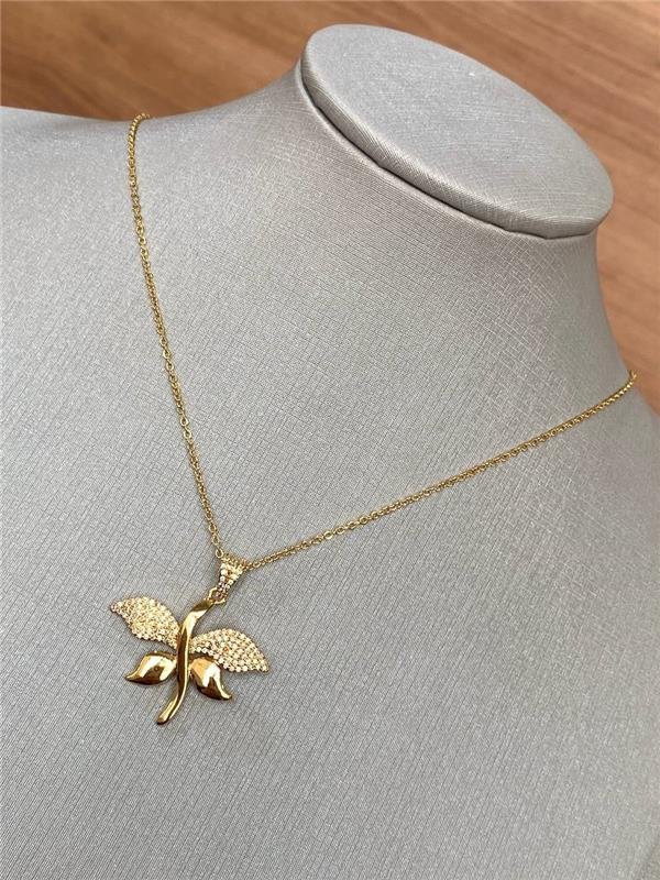 COLAR FOLHAGEM COM ZIRCÔNIA