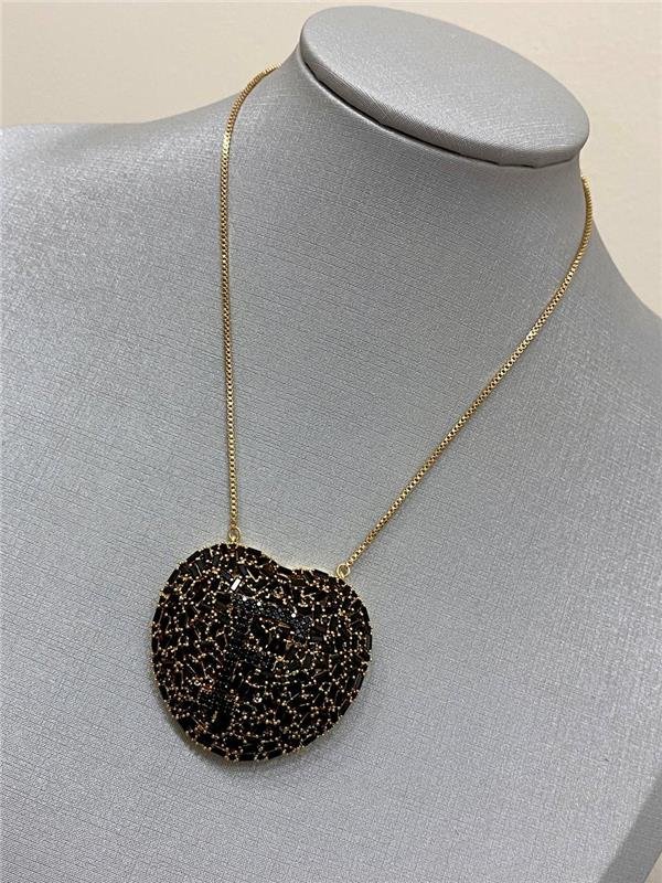 COLAR GRAVATA PINGENTE CORAÇÃO ALFABETO CRAVEJADO