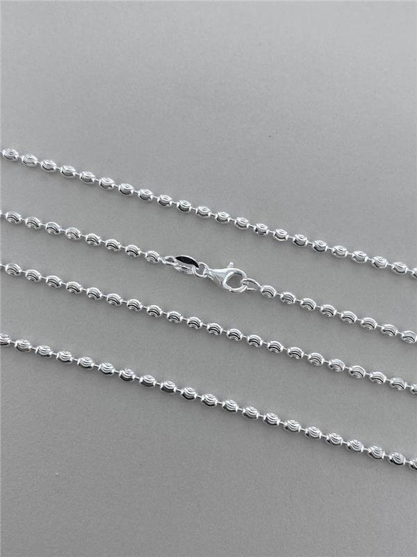 COLAR BOLINHA OVAL CHANFRADA 45CM